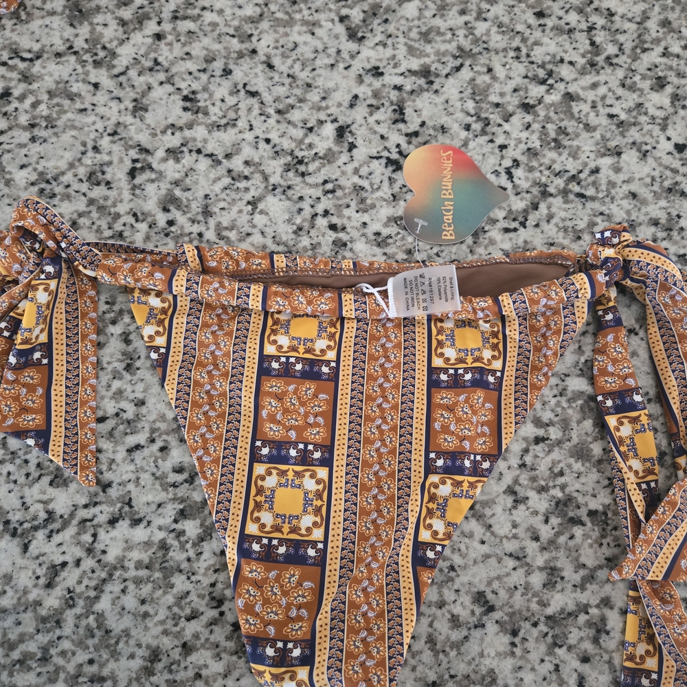 NWT Boho Patterned Bikini Set - Picture 5 of 5